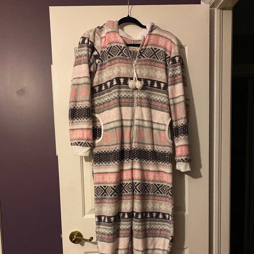 Onesie with hood: excellent condition
